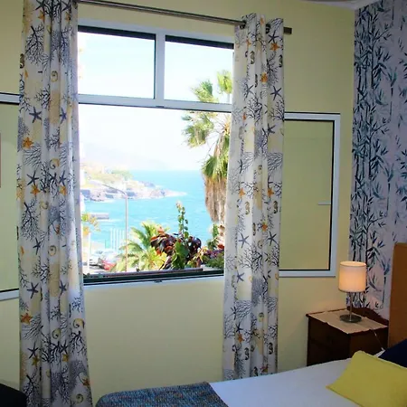 Charming In Funchal, Sea View * Funchal (Madeira)