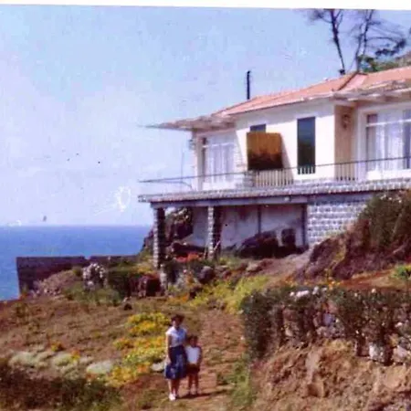 Charming In Funchal, Sea View Holiday home *